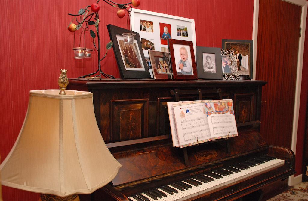 Cradog Farmhouse B&B Urlingford Esterno foto